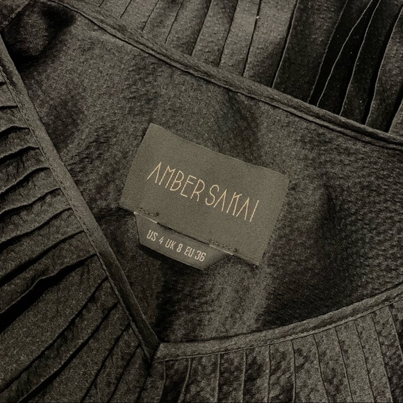 Amber Sakai MIDI Pleated Dress Size 4 - Picture 4 of 7